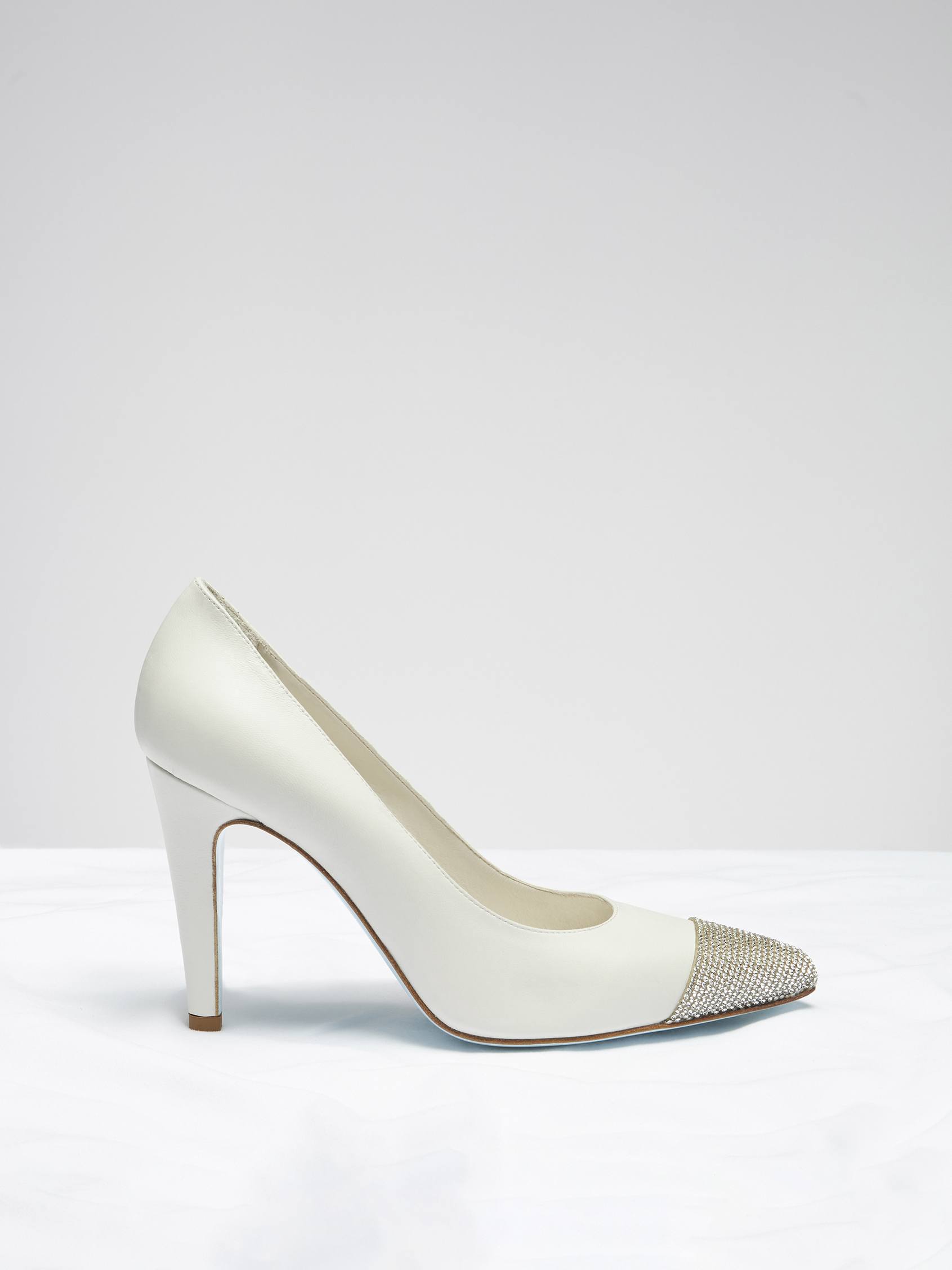 Pronovias zapatos new arrivals