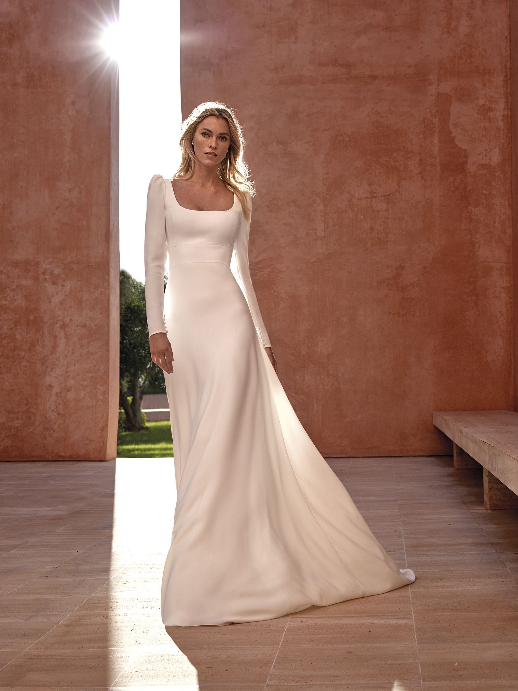 ASPEN, A-line wedding dress with square neckline