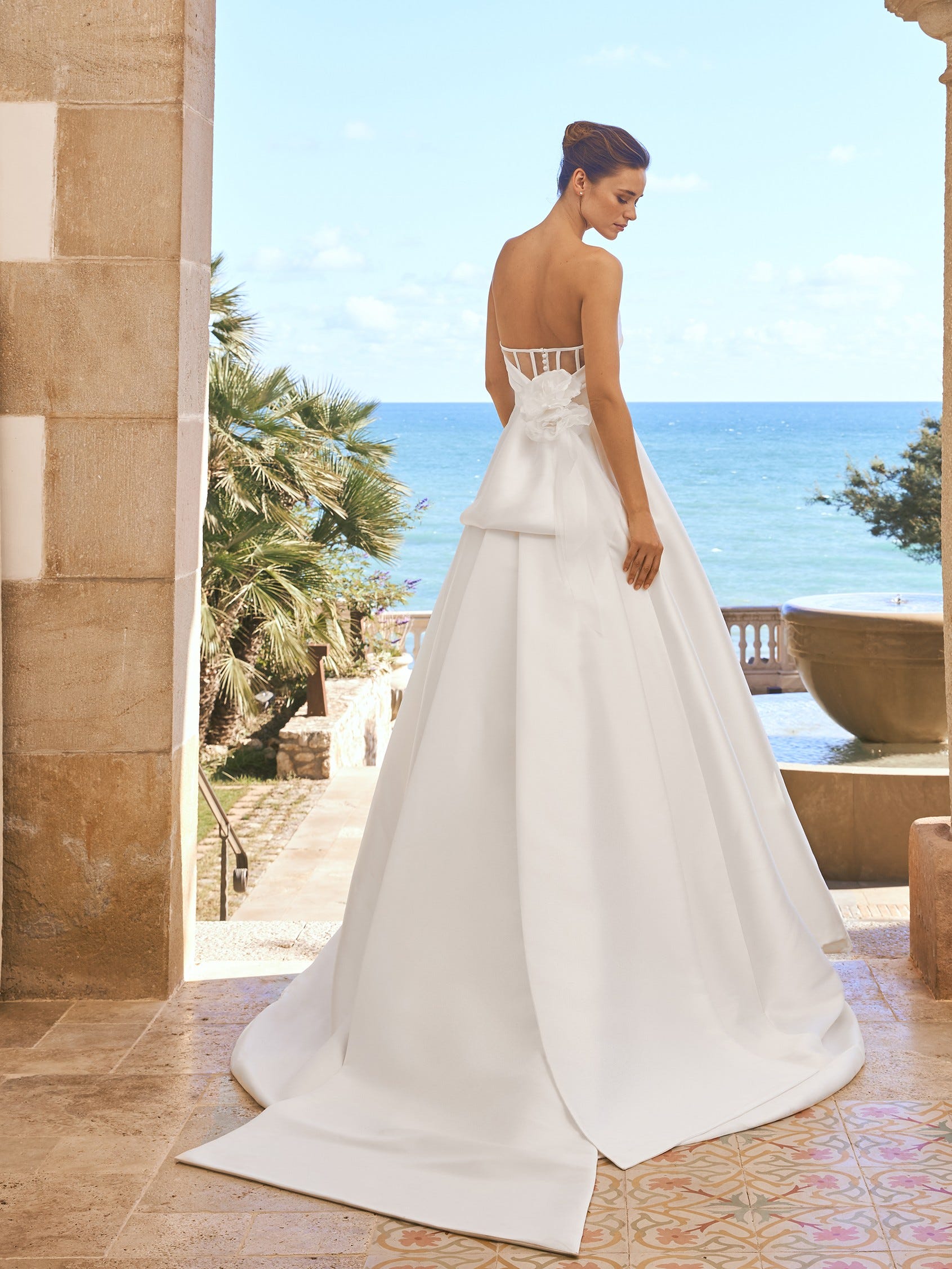 Vestidos de Novia con Espalda Descubierta Pronovias