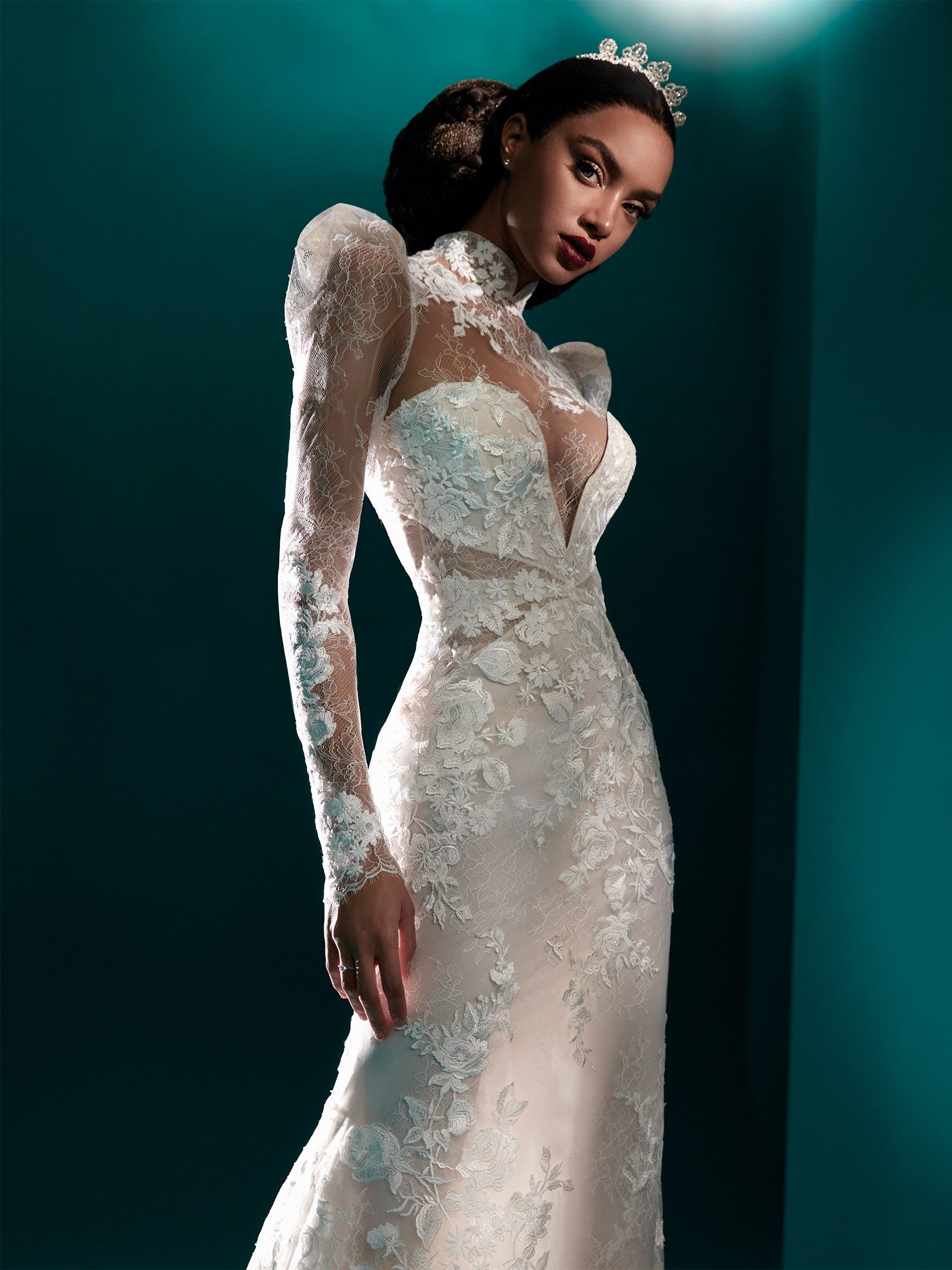 ETIENETTE | Mermaid wedding dress, high neck | Atelier Pronovias