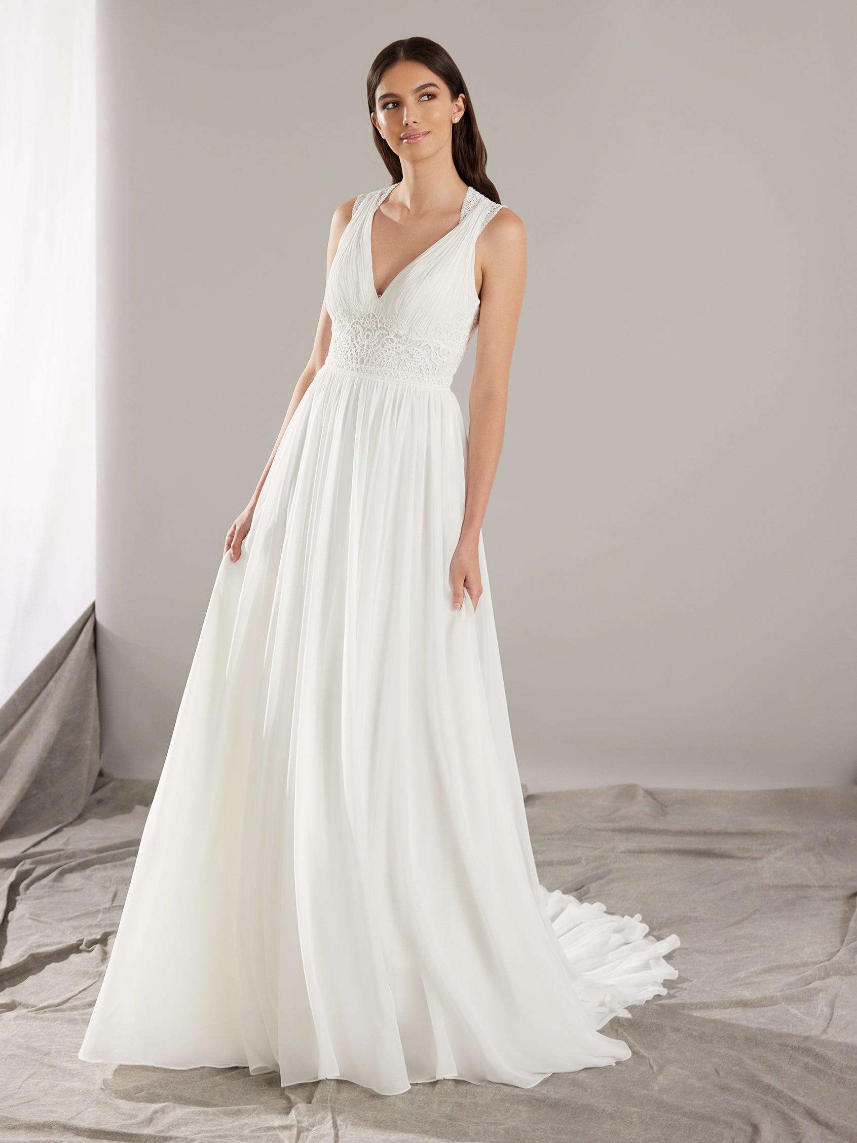 Grecian wedding dress with sleeves best sale