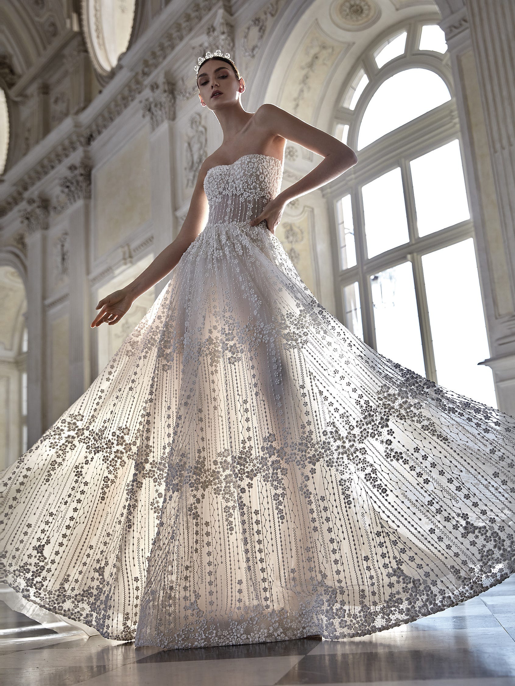 Pronovias - Geometric lace for the perfect modern touch.