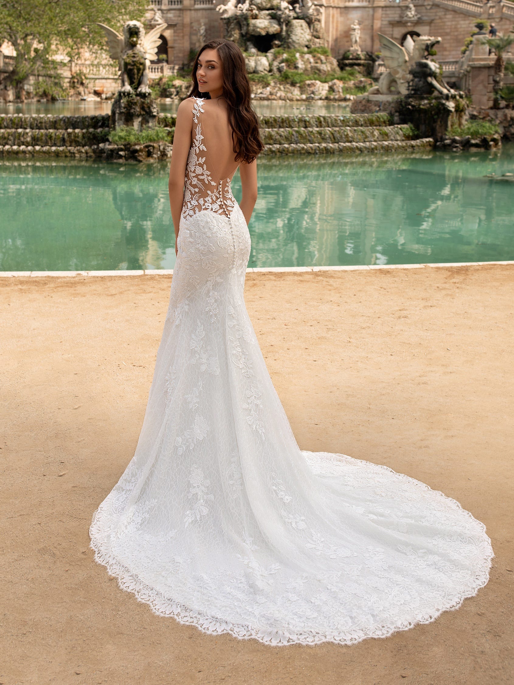 Pronovias 2019 online novias