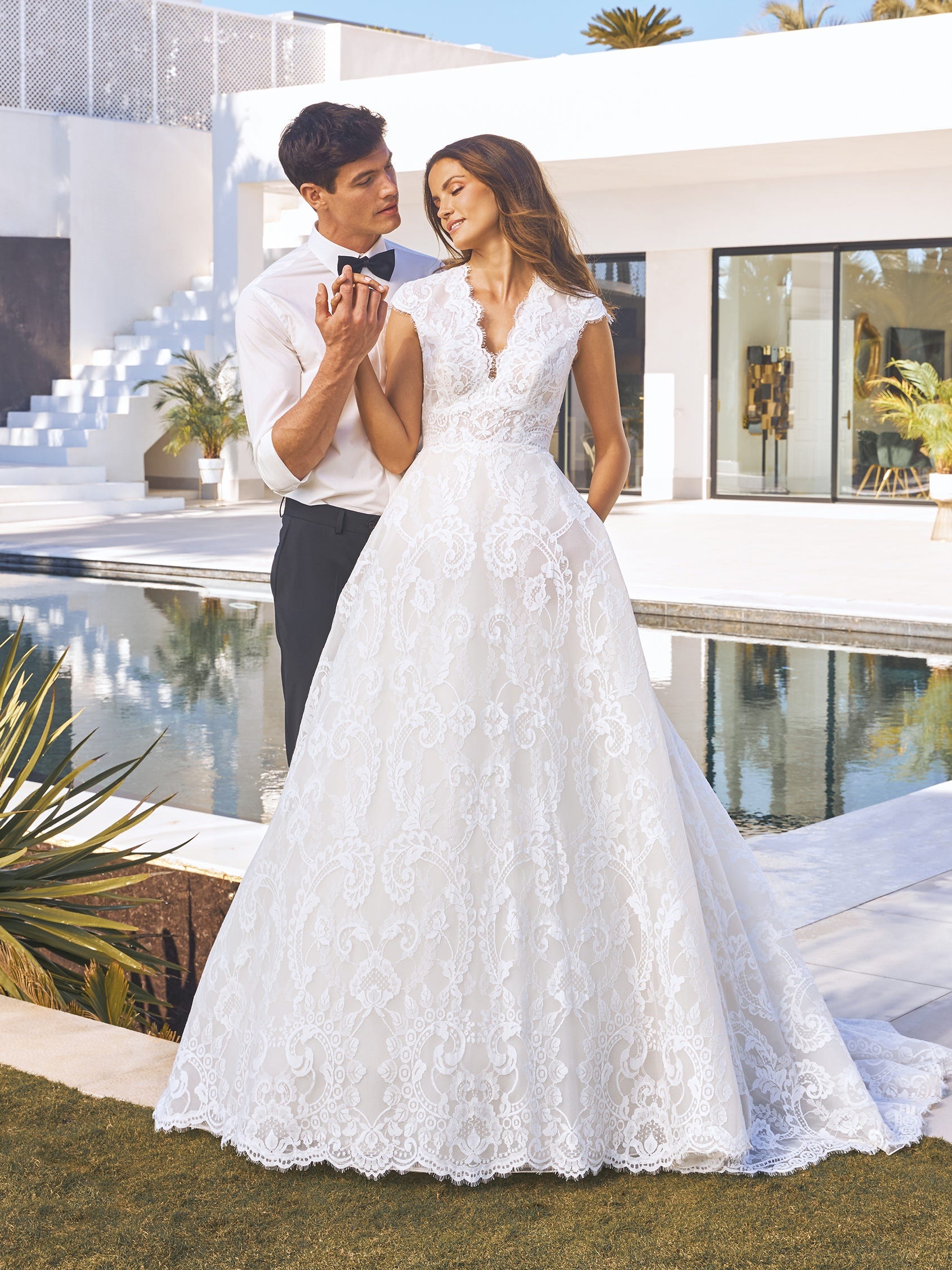 Un vestido de novia romántico para la boda en Portugal de Rita - Foto 1