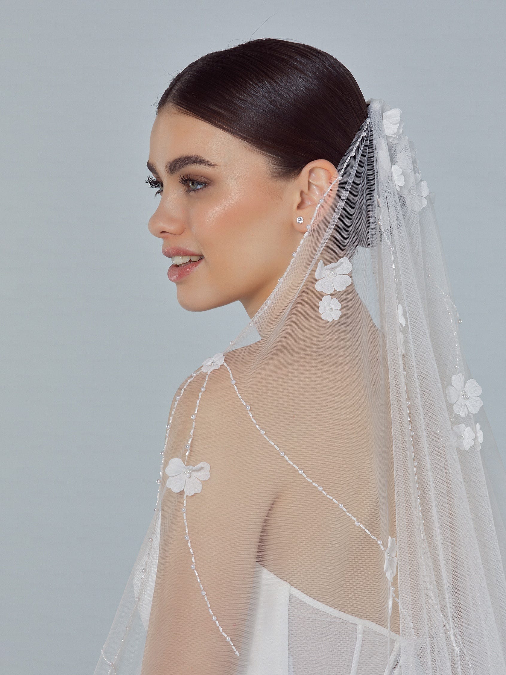 Pronovias veils for sale sale