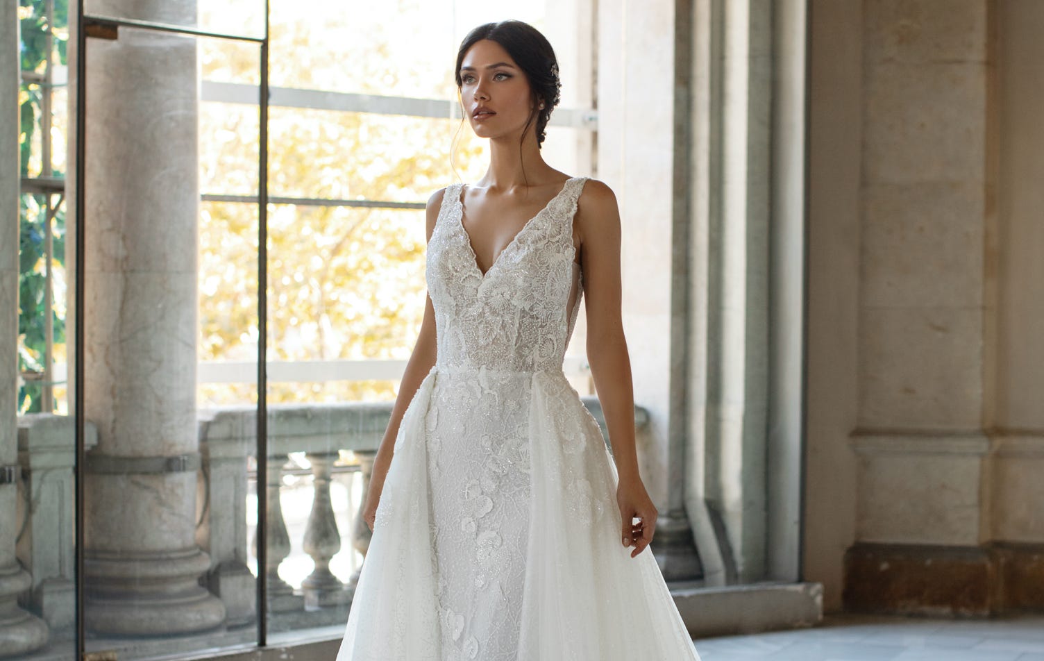 The convertible wedding dress? Yes, it’s a thing!