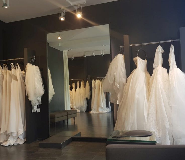 wedding gown boutique