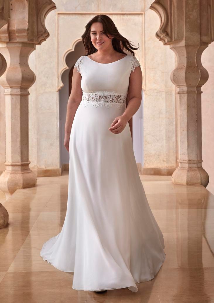 Expensive plus size wedding dresses hotsell