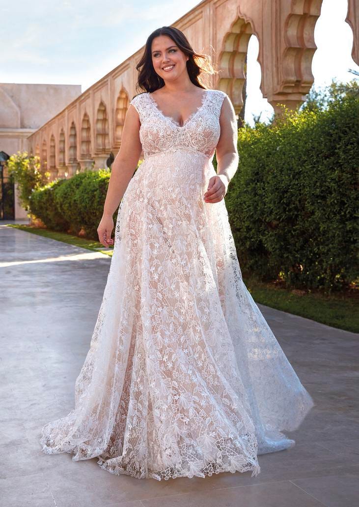 Robe de mariée princesse pour femme ronde sale