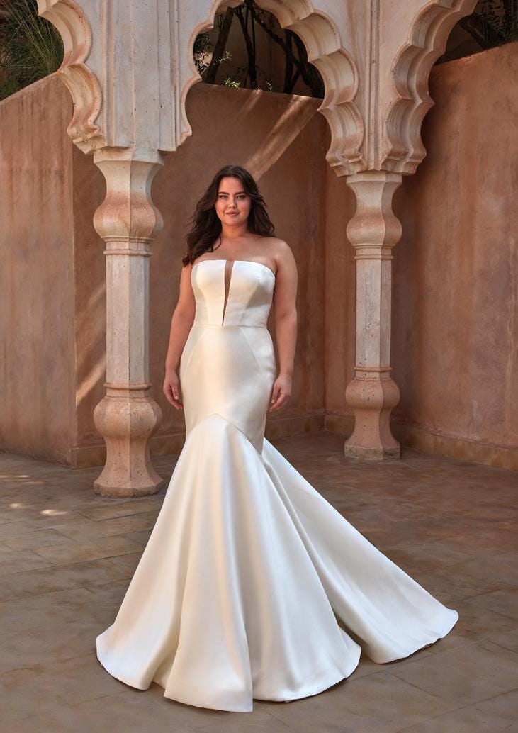 Best wedding gowns for plus size best sale