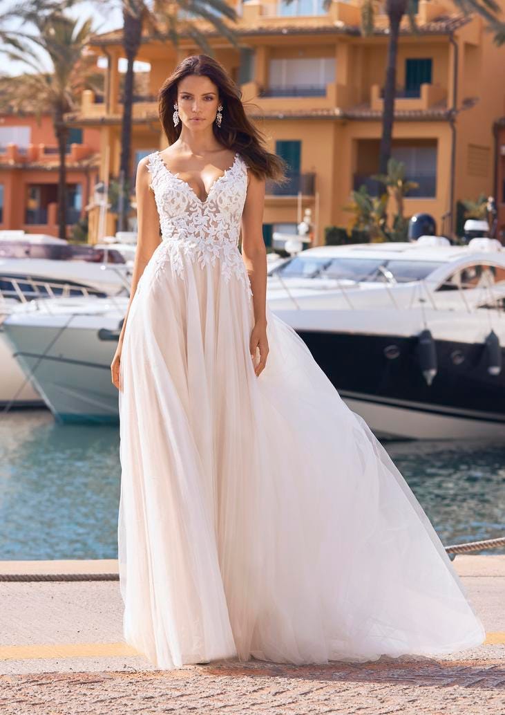 Sporty store wedding dress