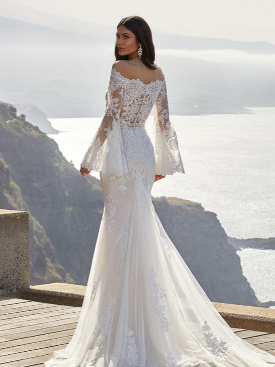 MISTIC / Pronovias High Neck Wedding Dress Sample Sale UK12